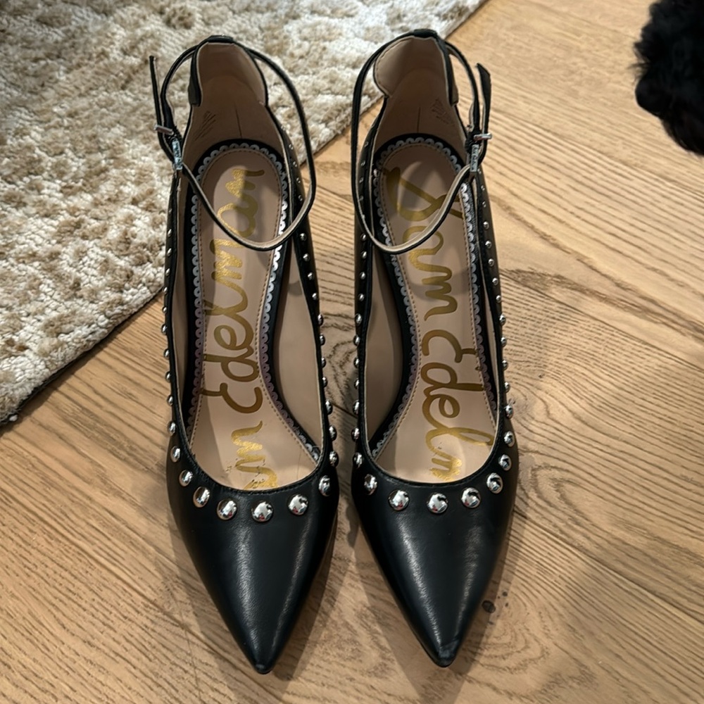 Sam Edelman black leather and silver studded heels size 8.5